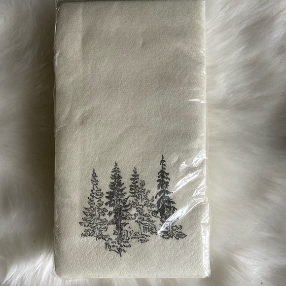 HEARTH & HAND WITH MAGNOILA PAPER GUEST TOWELS 14 COUNT NEW - Picture 4 of 5